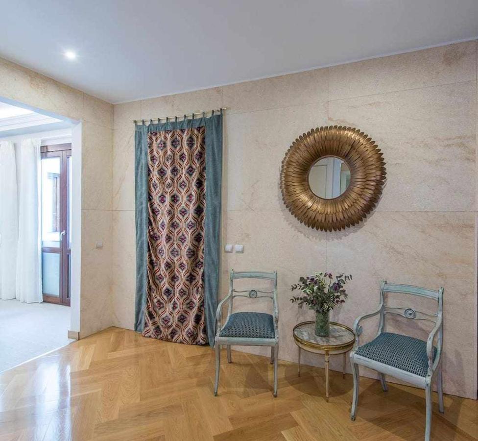 Luxe Carlos Canal Sevilla Bagian luar foto